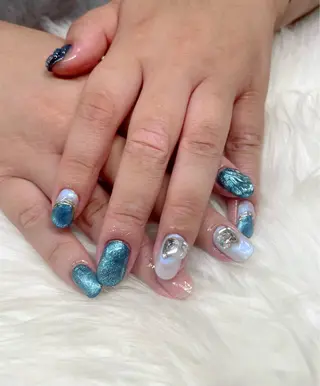 ネイル ネイル・エステサロン UILANIのネイルデザイン