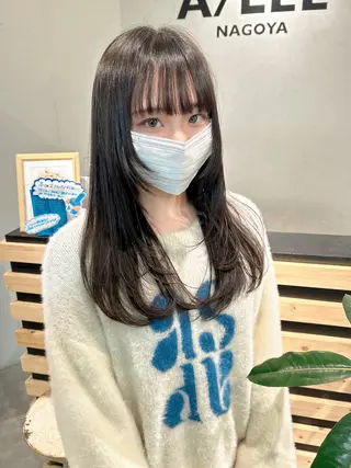 ミディアム カラー ウルフカット レイヤーカット上柿のヘアスタイル