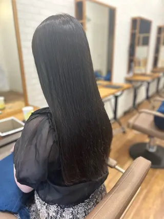 ロング 園田 彩音のヘアスタイル
