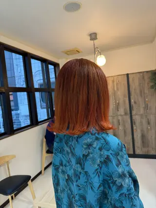 ミディアム 手塚 麗のヘアスタイル