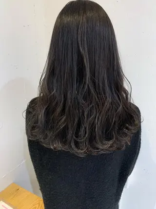ロング カラー newi 京橋 【yuuki】のヘアスタイル