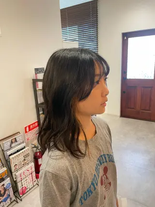 セミロング やまこし 美裕樹のヘアスタイル