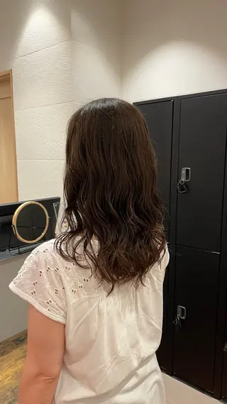 セミロング パーマ ayane / ロングレイヤーカットのヘアスタイル