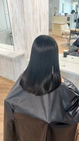 ミディアム 🩶 momoka 🩶のヘアスタイル