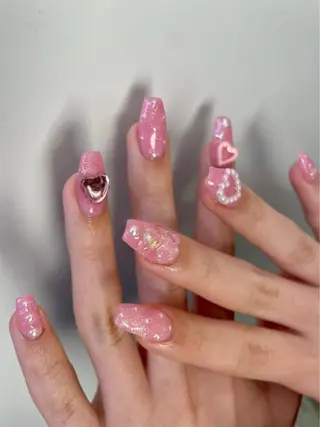 ネイル ガーリーネイル hiroka🩰🎀のネイルデザイン