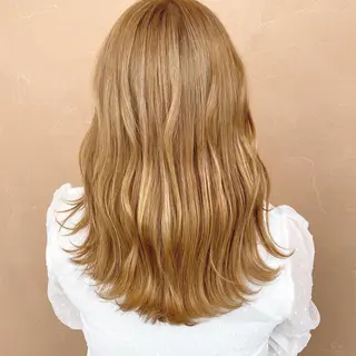 セミロング Lull1人美容室 バレイヤージュのヘアスタイル