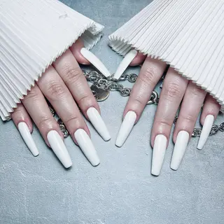 ネイル Ugirl Nail Pinpin🤍のネイルデザイン