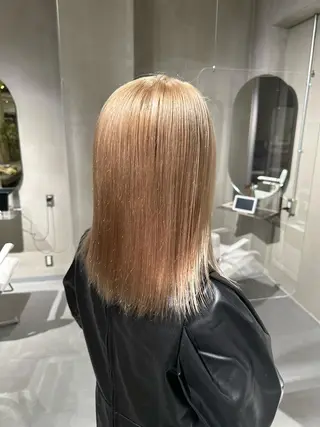セミロング カラー Nikiita リコのヘアスタイル