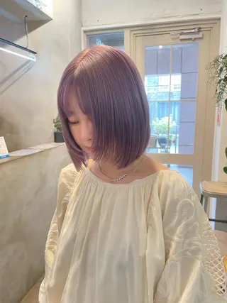 ミディアム カラー ミルクティー× グレージュMOMOのヘアスタイル