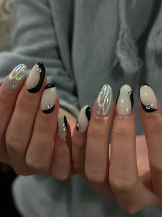 ネイル airi 🤍のネイルデザイン