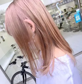 カラー 牛澤 優斗のヘアスタイル