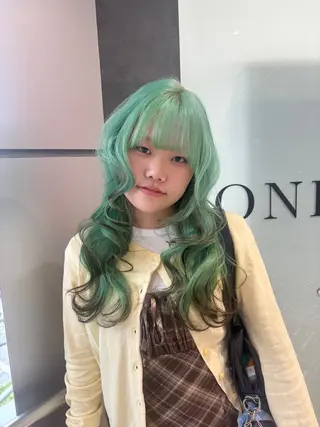 ロング カラー ヘアアレンジ ハッシュカット/ ミルクティー/ みうのヘアスタイル