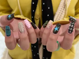 ネイル Merci 夕純のネイルデザイン