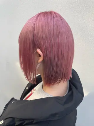 ショート カラー ハイトーン/ウルフ /小澤凌祐🦕のヘアスタイル