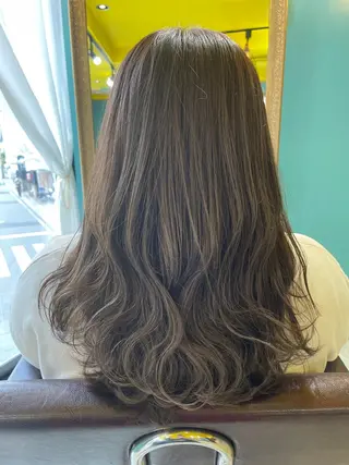 セミロング カラー 末石 智のヘアスタイル