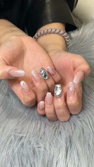 ネイル RICO Nail パーツつけ放題🌈のネイルデザイン
