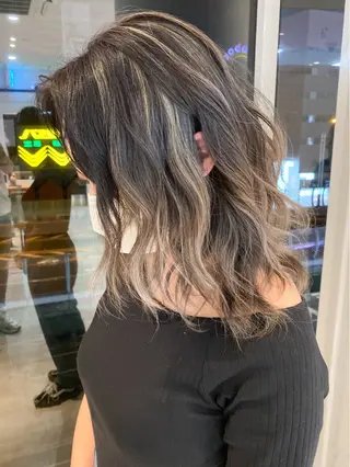 ミディアム カラー welring hair salonのヘアスタイル