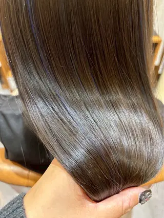 ロング 石黒 理々花のヘアスタイル