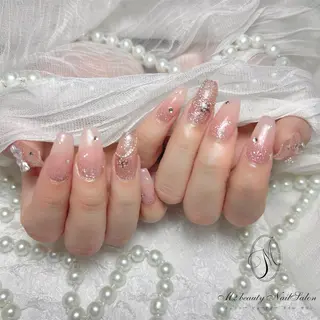 ネイル M2 BEAUTY Rionのネイルデザイン