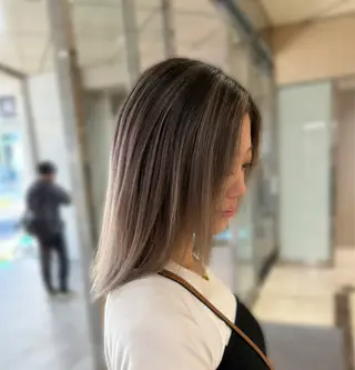 ミディアム カラー さわ 🫧🎀のヘアスタイル