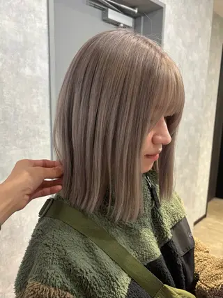 ミディアム 🌐NATSUMI 🌐【寒色カラー】のヘアスタイル