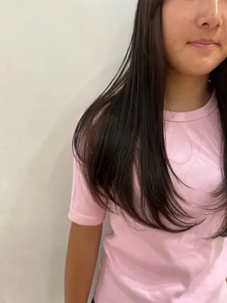 ロング 荒川 三希のヘアスタイル