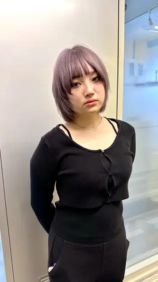 カラー unique 松原吹季のヘアスタイル