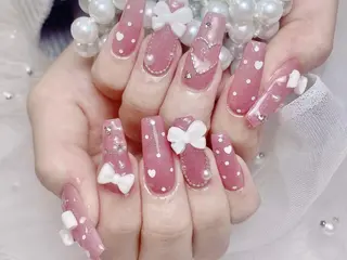 ネイル na🎀🎀na ちゅるちゅるのネイルデザイン