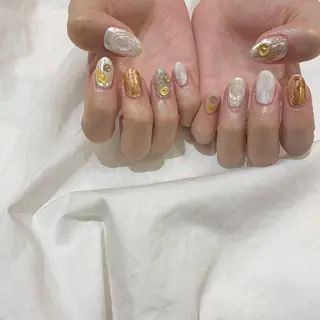 ネイル 藤原 胡桃のネイルデザイン