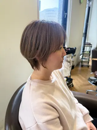 ショート 溝口 槙里也のヘアスタイル