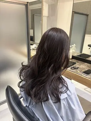 ロング レイヤー／ハイトーン /透明感/AKARIのヘアスタイル