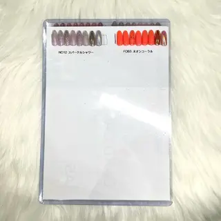 ネイル 鈴木 優希のネイルデザイン