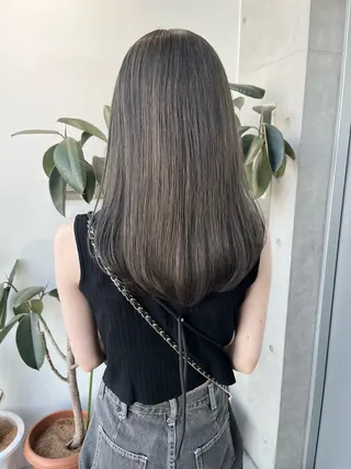 ロング カラー パーマ ヘアアレンジ 透明感/オリーブ/ グレージュ/YUKAのヘアスタイル