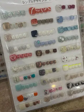 ネイル NISHIGAKI Aのネイルデザイン