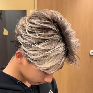ショート カラー パーマ ヘアアレンジ メンズ メンズバレイヤージュ 🌫ハイライトのヘアスタイル