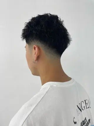 メンズ スパイキーパーマ 柏NO1 藤本葉のヘアスタイル