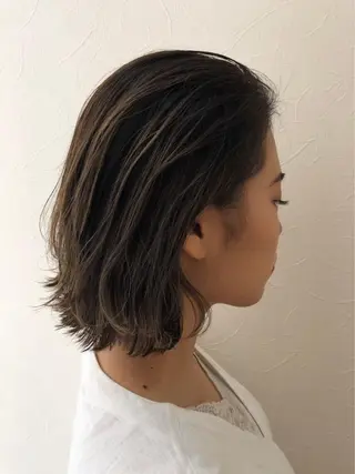ショート カラー ヘアアレンジ IVY villa Suzu.のヘアスタイル