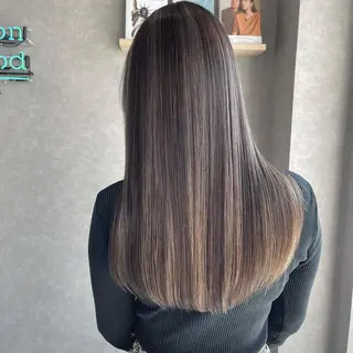 ミディアム 一ノ瀬 暁のヘアスタイル