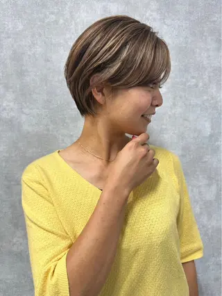 ショート カラー シールドヘアー/那覇 /縮毛矯正/ブリーチのヘアスタイル