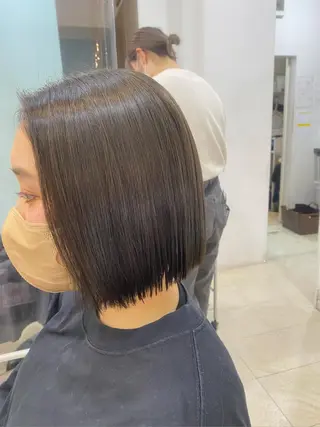 ショート カラー ヘアアレンジ kame|レイヤー / 似合わせ顔周りのヘアスタイル