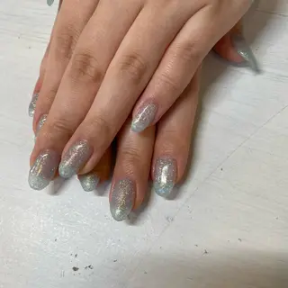 ネイル Sia中野新橋　店長 田中　優莉乃のヘアスタイル