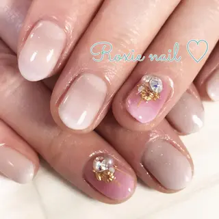 ネイル 後藤 志穂のネイルデザイン