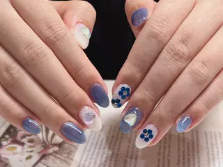 ネイル Rarity ネイルサロンのネイルデザイン