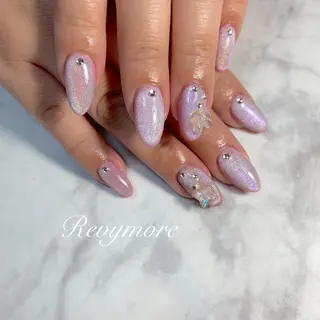 ミディアム ネイル nail salon Revymoreのネイルデザイン
