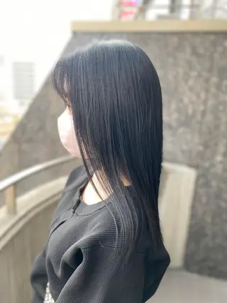 セミロング カラー ヨシダ フミノリのヘアスタイル
