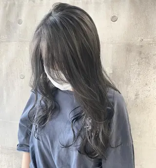 カラー Life Nagiのヘアスタイル