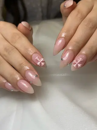 ネイル nico +所属・nico + 鷲野のネイルデザイン