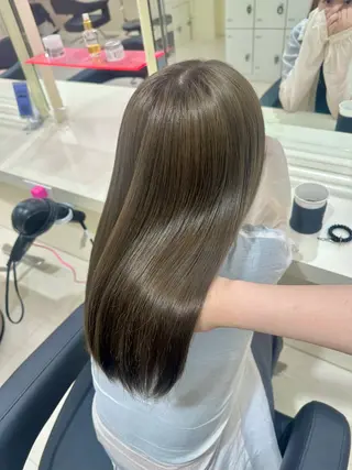 ロング カラー ヘアアレンジ 🎀 yuuka🎀のヘアスタイル