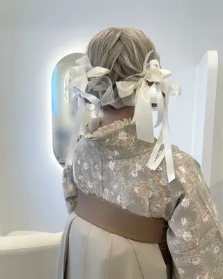 ヘアアレンジ ヘアメイク new meのヘアスタイル