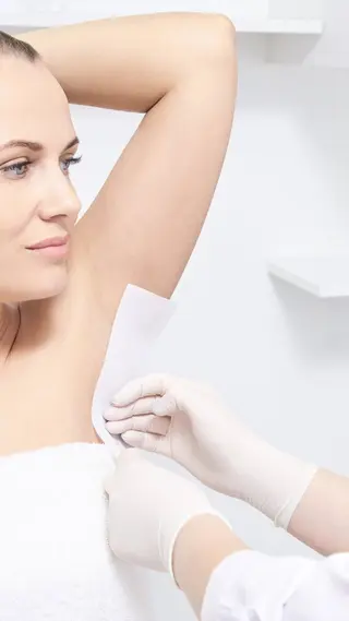 Eve [nail ＊wax＊HBL]の眉毛・アイブロウイメージ